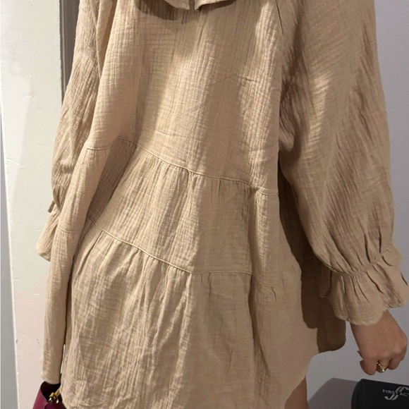 Elegant Tan Mini Dress - Picture 3 of 7